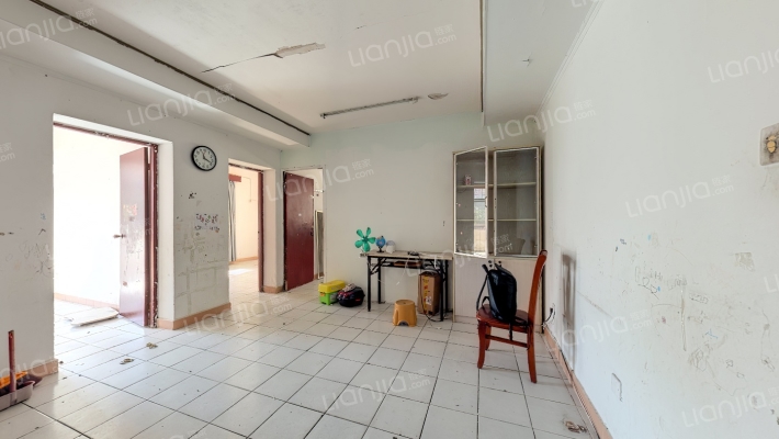 金泰大厦二手房实景图