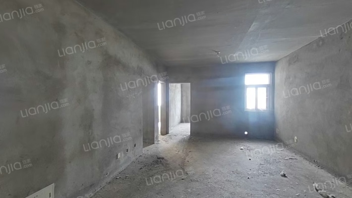 山水华庭二手房实景图