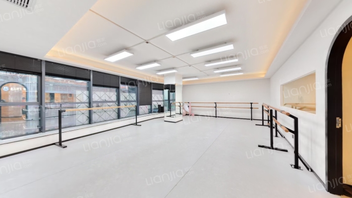 首座MAX二手房实景图