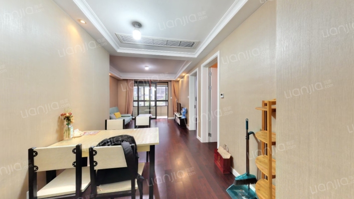 融创中南御园二手房实景图