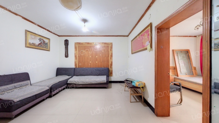 新郑路197号院二手房实景图