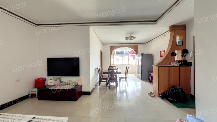 汉阳大街122号二手房实景图