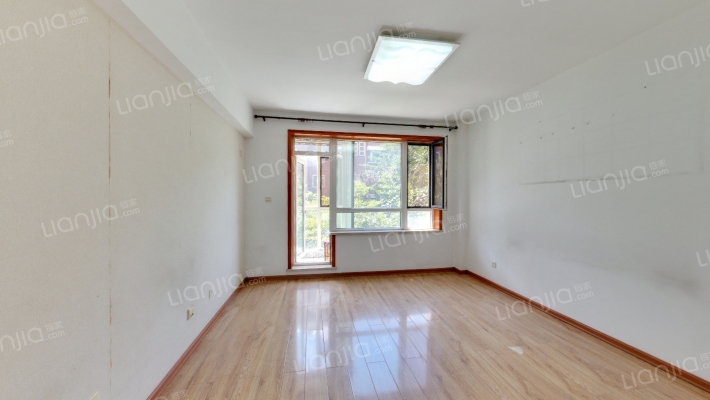 西山园中园二手房实景图