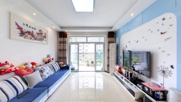 保利香槟花园C区二手房实景图