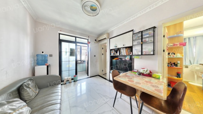 新雅中街69号二手房实景图