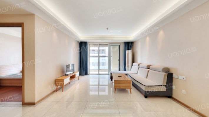 世茂璀璨珑园二手房实景图