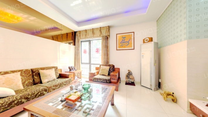 新港名墅花园东区二手房实景图