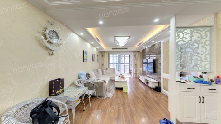 东方雅居二手房实景图