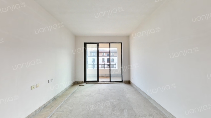 华夏四季A5悦璟苑二手房实景图