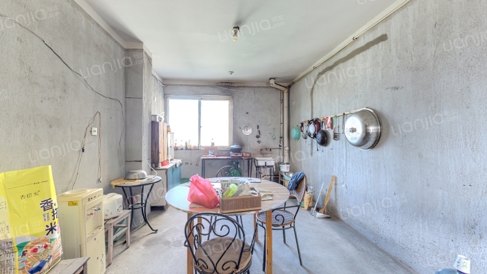 凤华丽都二手房实景图