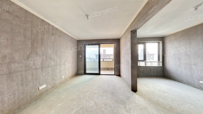 万城雅园二手房实景图