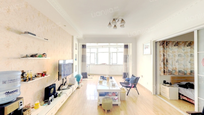 百合园二手房实景图