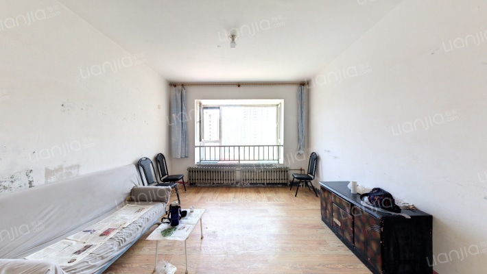 省地矿局三勘院中心实验室小区二手房实景图