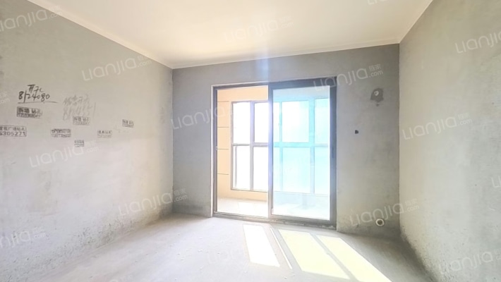 翡翠公馆二手房实景图