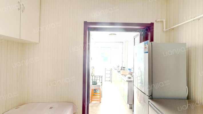 第六大型货物运输公司家属院二手房实景图