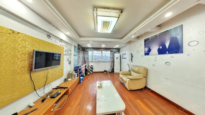 中河丽园二手房实景图