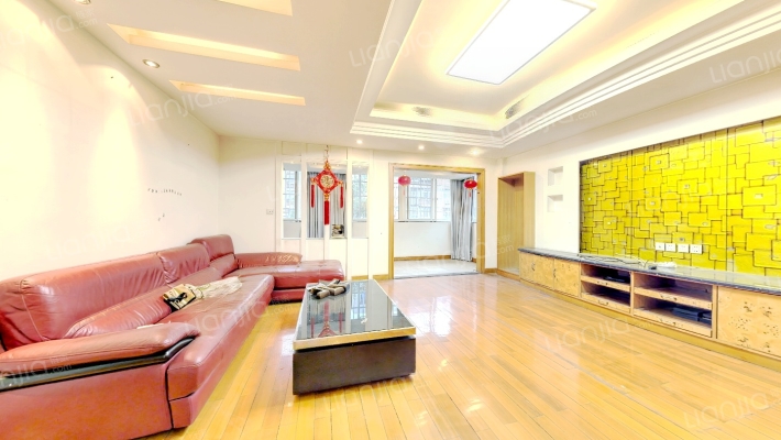 育才三村二手房实景图