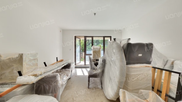 龙湖·水晶郦湾铂湾二手房实景图