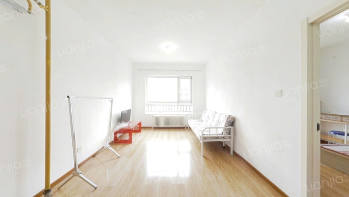 三寰融创城南园二手房实景图