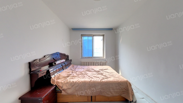 建行宿舍二手房实景图