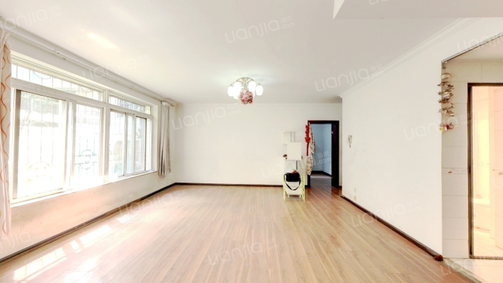 近华园二手房实景图