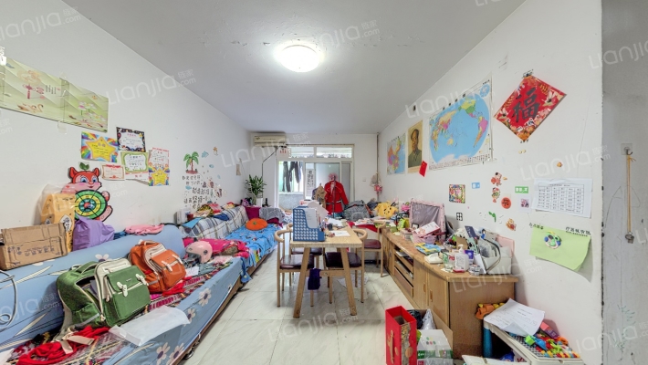 钟表材料厂家属院二手房实景图