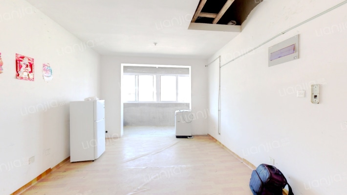 甘霖路37号二手房实景图