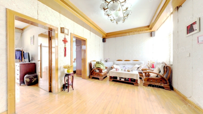 襄阳轴承厂13/15街坊二手房实景图