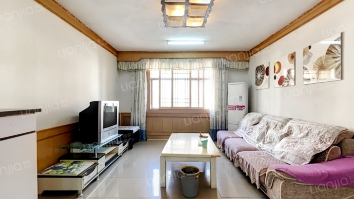 新华小区二手房实景图