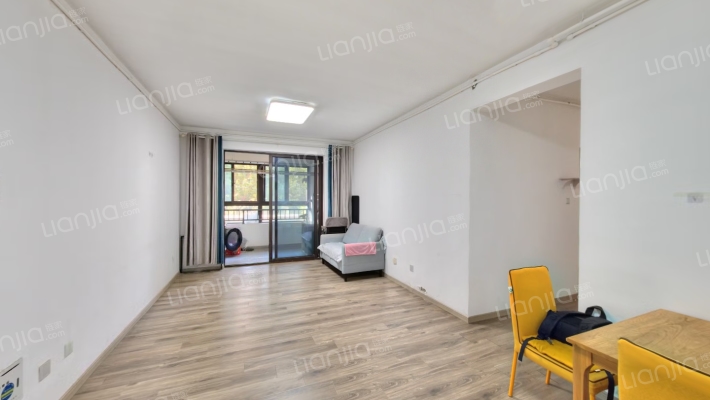 联投新安里A区二手房实景图