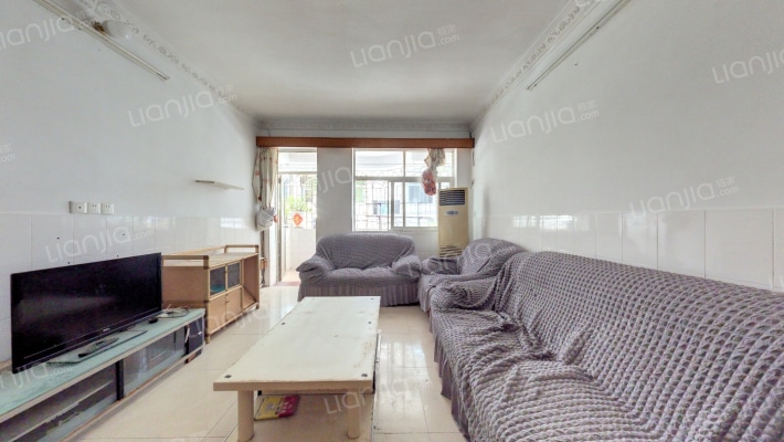 龙威住宅区二手房实景图