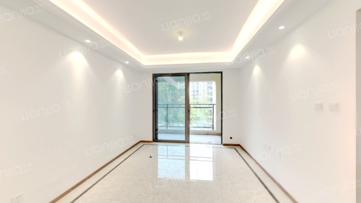 西阅星辰C区二手房实景图