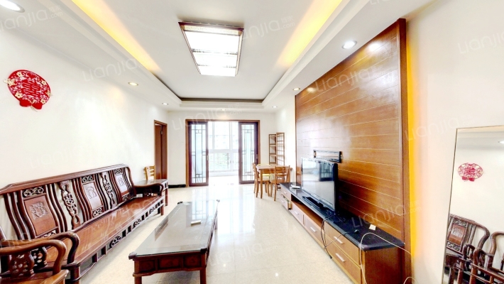 英豪花园二手房实景图