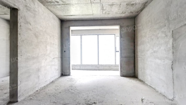 蓝湾小镇二手房实景图