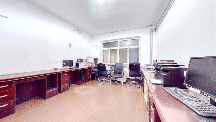 商业银行宿舍二手房实景图