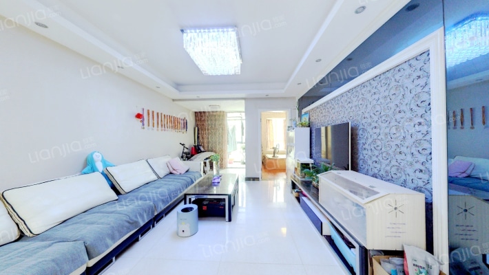 晶典公寓二手房实景图