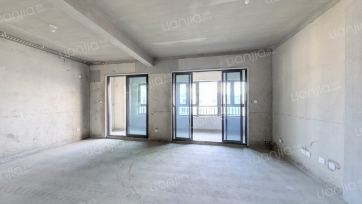 尚泽樾园东区二手房实景图