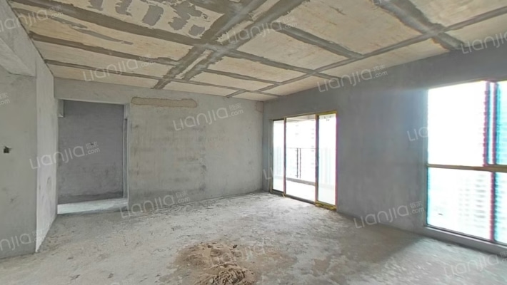 美美世界二手房实景图