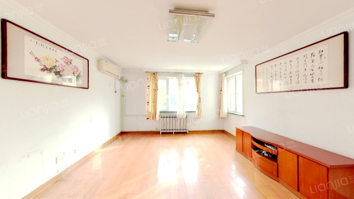 信海花园二手房实景图