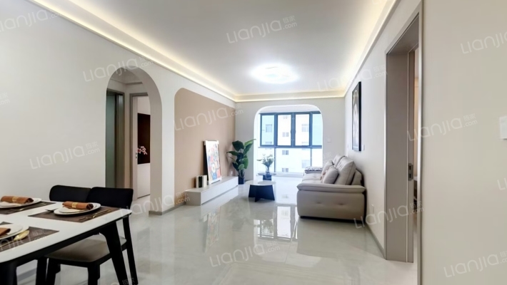 恒驰天宸二手房实景图