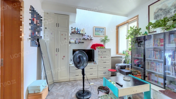 晓山北村南苑二手房实景图