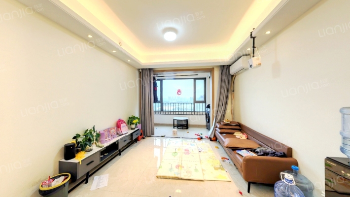 旭辉公元二手房实景图