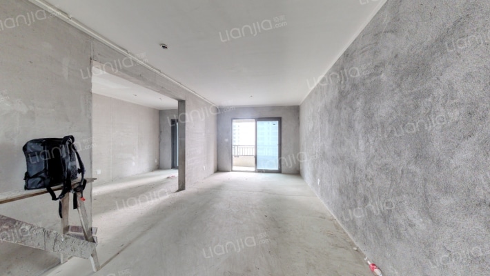 融创·翡翠海岸城二手房实景图