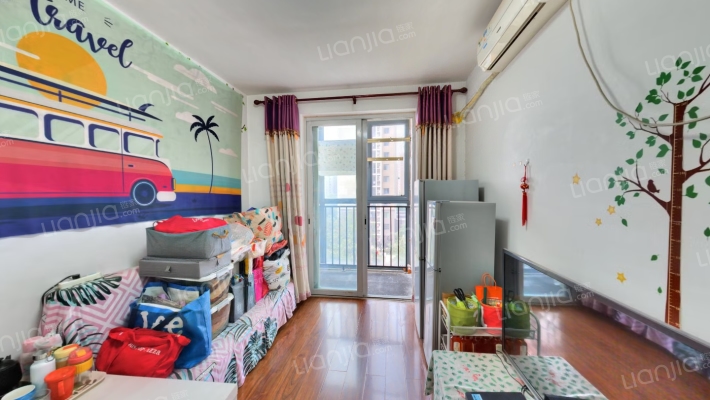 南海家园五里二手房实景图