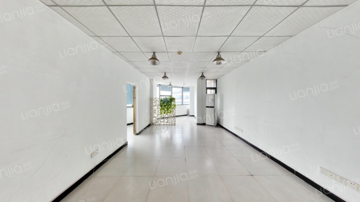 世纪英皇二手房实景图