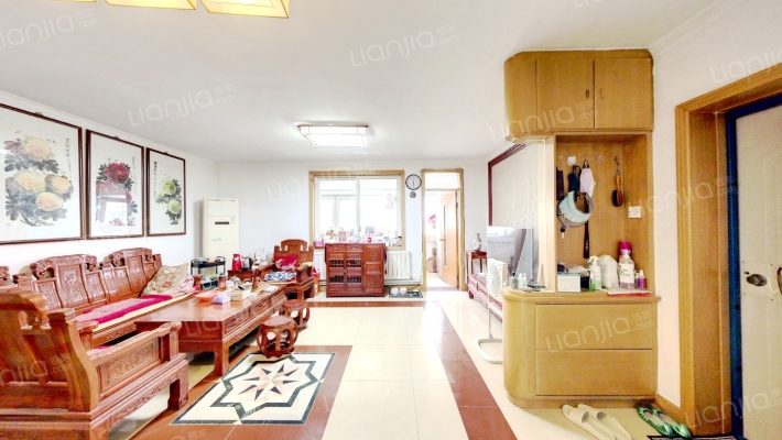 新地家园二手房实景图