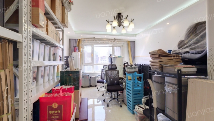 春铁金郡湾二手房实景图