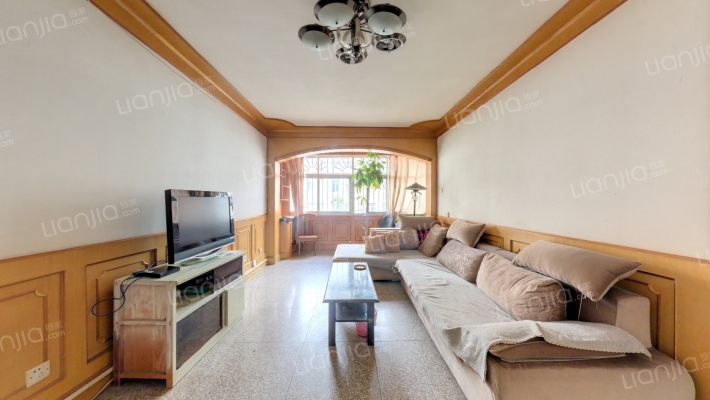 佴家湾小区149号二手房实景图