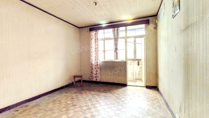 愚园路1032弄131支弄二手房实景图