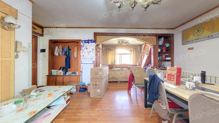 东关小区C区二手房实景图